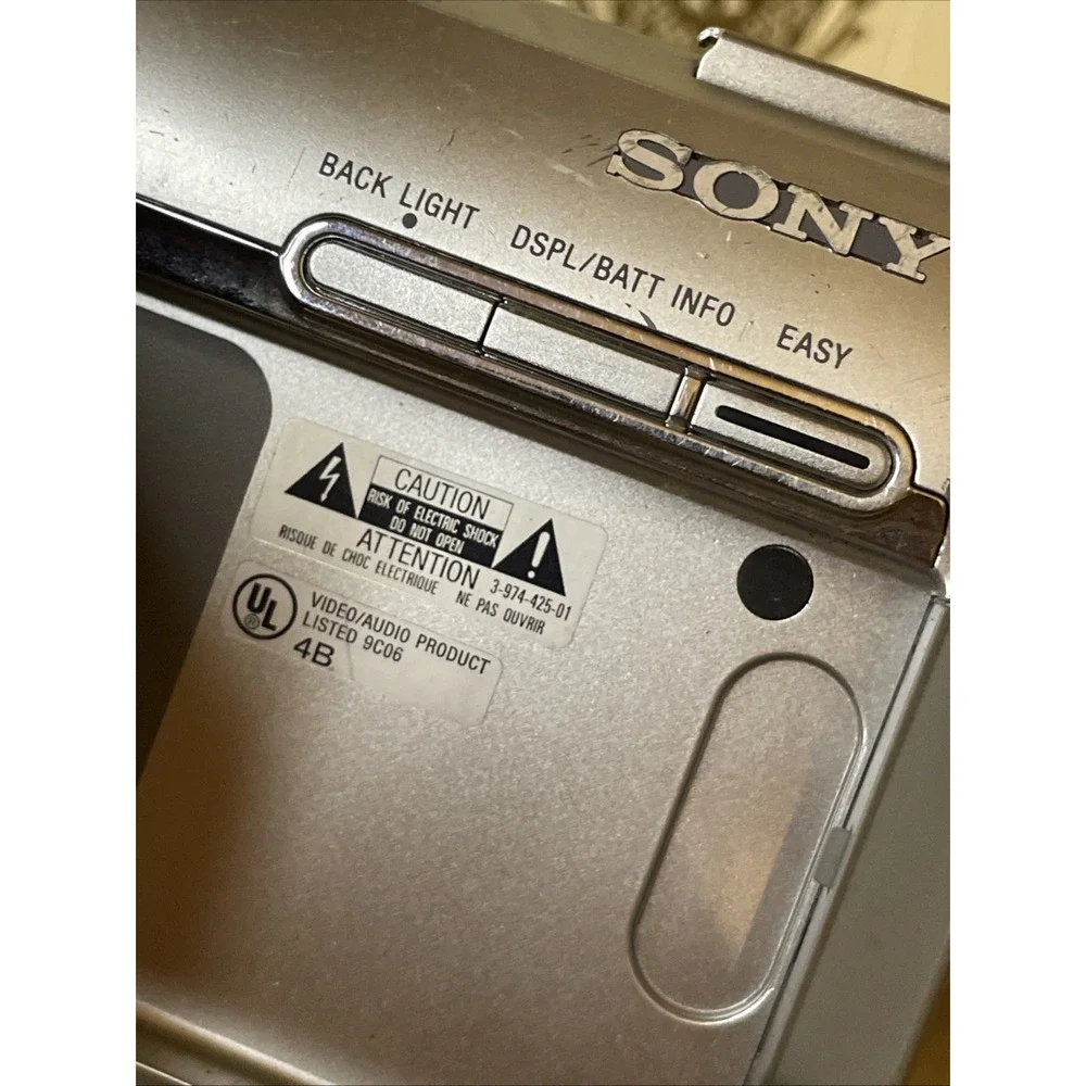 Sony Handycam DCR-HC20 MiniDV Camcorder Silver and Battery Untested